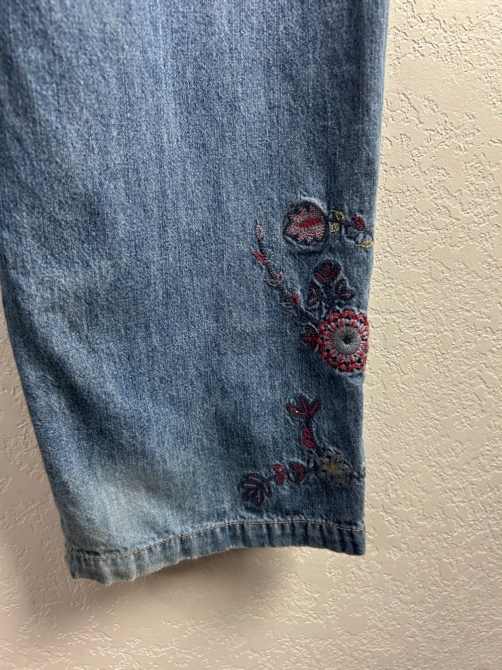 J Jill Denim Womans Sz 16 Tall Jeans Out of the Blue Embroidered Flowers Cotton - Picture 10 of 10